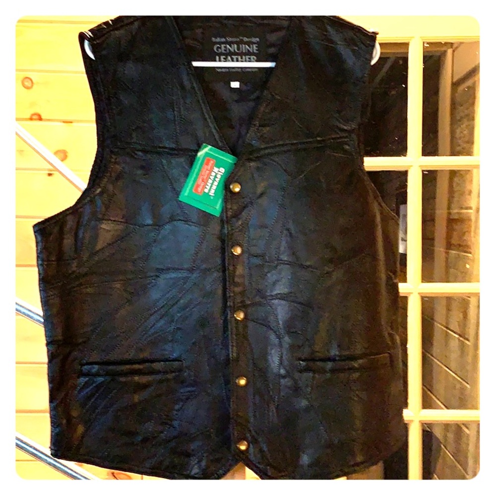 Men’s Leather Vest (L)